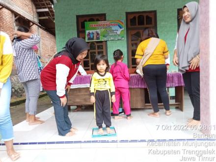 KEGIATAN POSYANDU PERMATA BUNDA BANGUNSARI